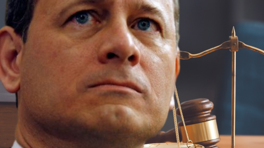 Chief Justice Roberts supports Supreme Court